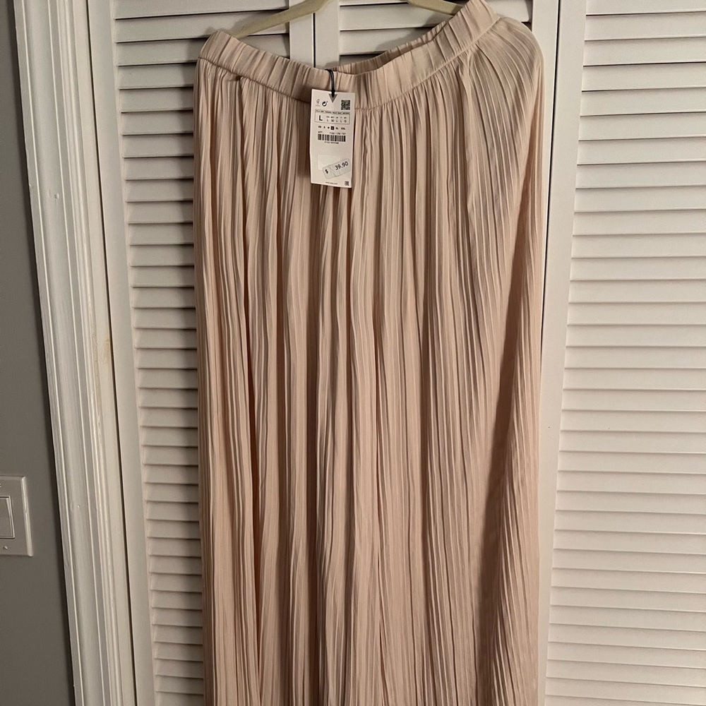 NWT Zara Cream Pleated Palazzo Pants Size L